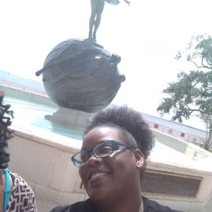 Meet your Posher, Sharon